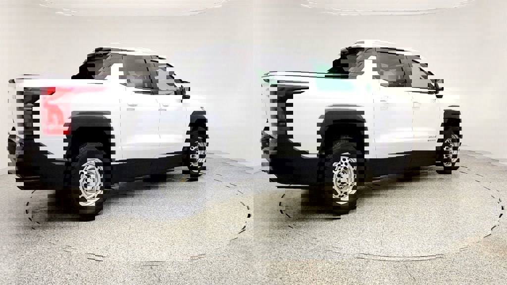 Used 2024 Chevrolet Silverado EV W/T AWD/4WD image 5