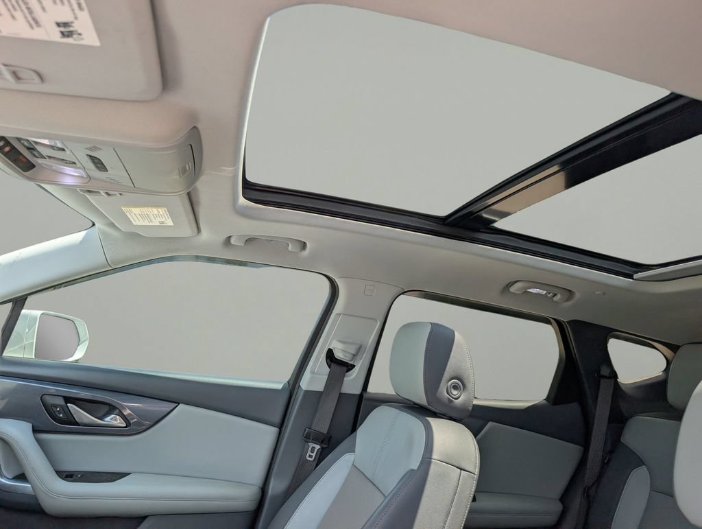 Used 2019 Chevrolet Blazer LT w/ Sun and Wheels Package FWD image 18