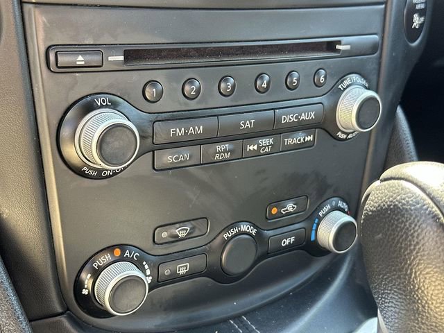 Used 2019 Nissan 370Z Touring Sport image 35