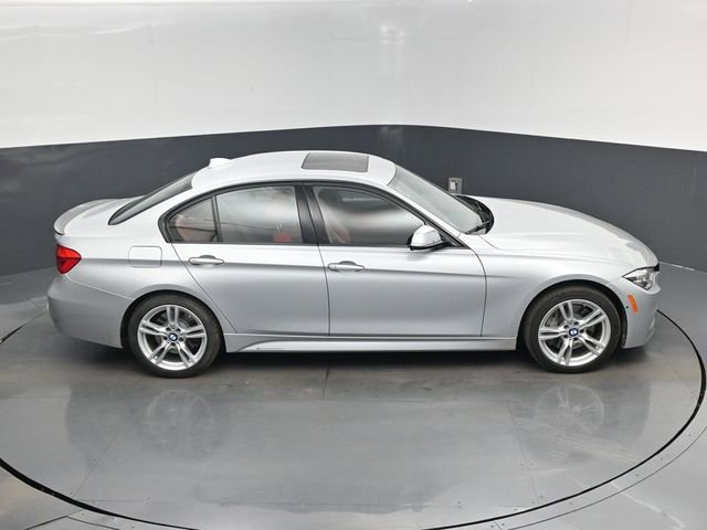 Used 2017 BMW 340i xDrive Sedan image 13