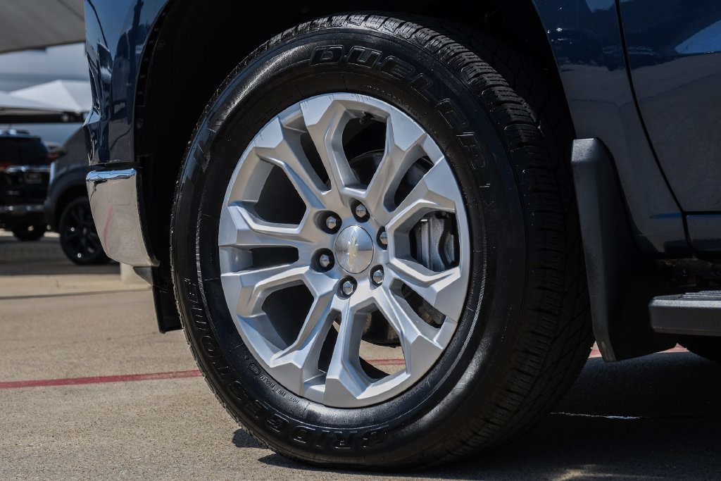 Used 2022 Chevrolet Silverado 1500 LTZ w/ Technology Package AWD/4WD image 62