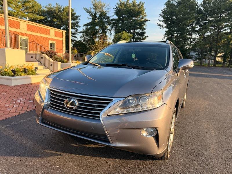 Used 2013 Lexus RX 350 FWD w/ Navigation Pkg image 2