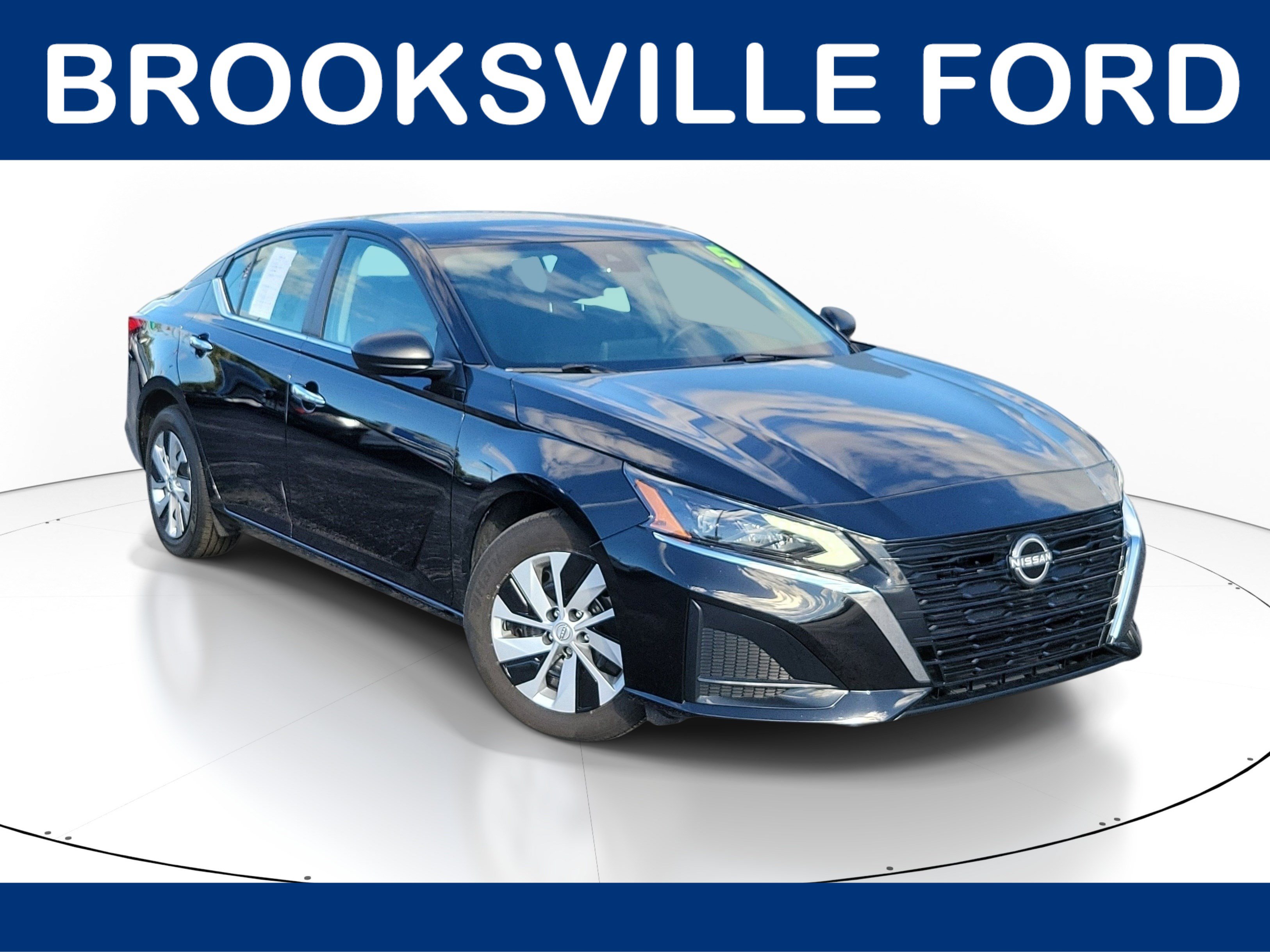 Used 2025 Nissan Altima 2.5 S FWD image 1