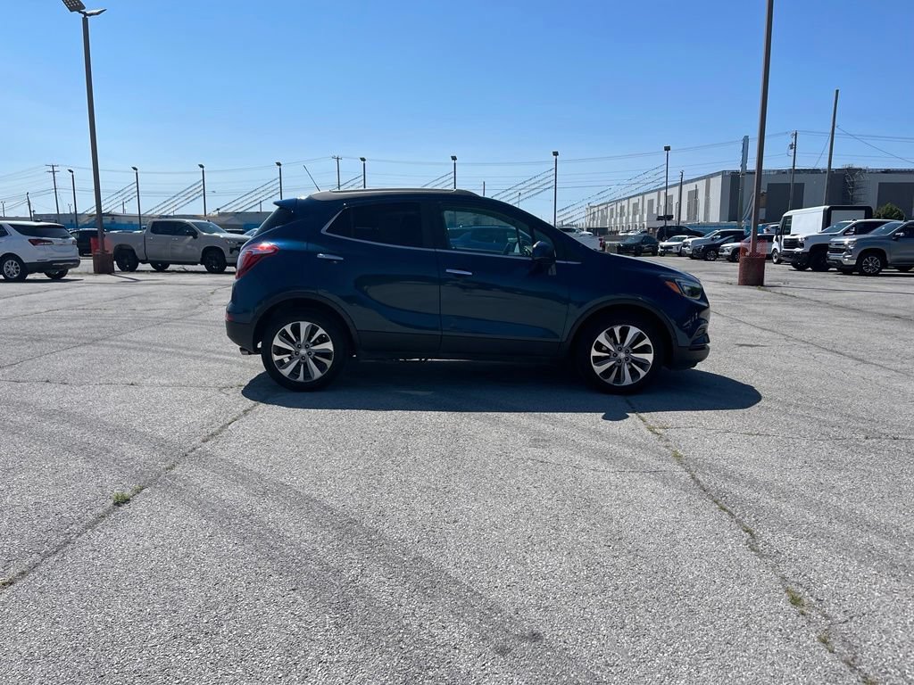 Used 2020 Buick Encore Preferred FWD image 6