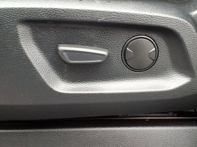 Used 2019 Ford Ranger Lariat w/ FX4 Off-Road Package AWD/4WD image 12