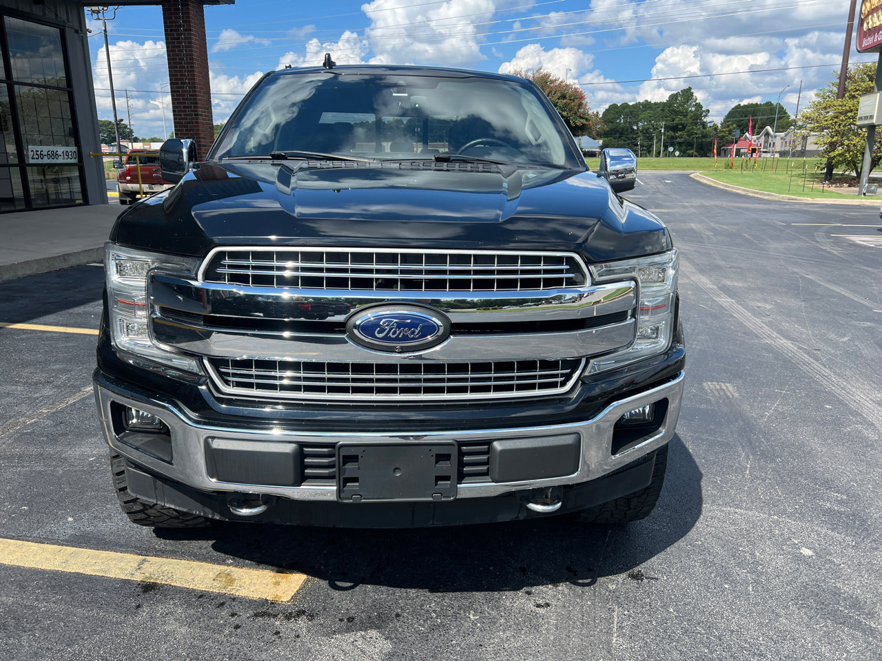 Used 2018 Ford F150 Lariat w/ Equipment Group 502A Luxury image 2