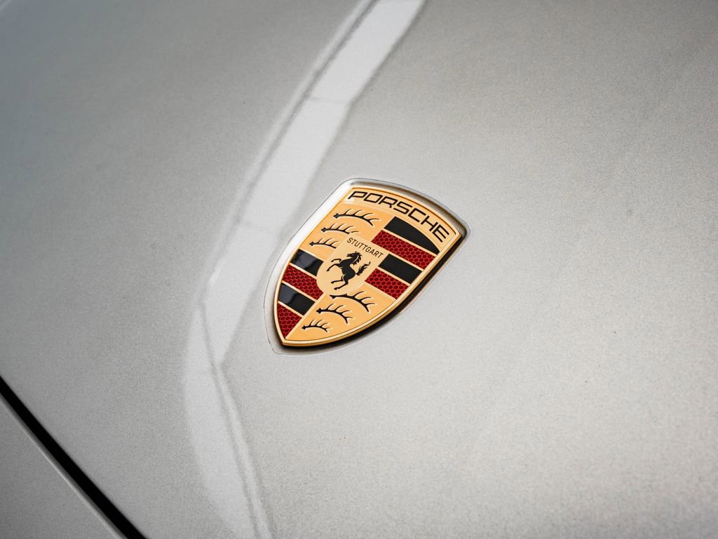 Certified 2025 Porsche 911 Carrera GTS RWD image 16