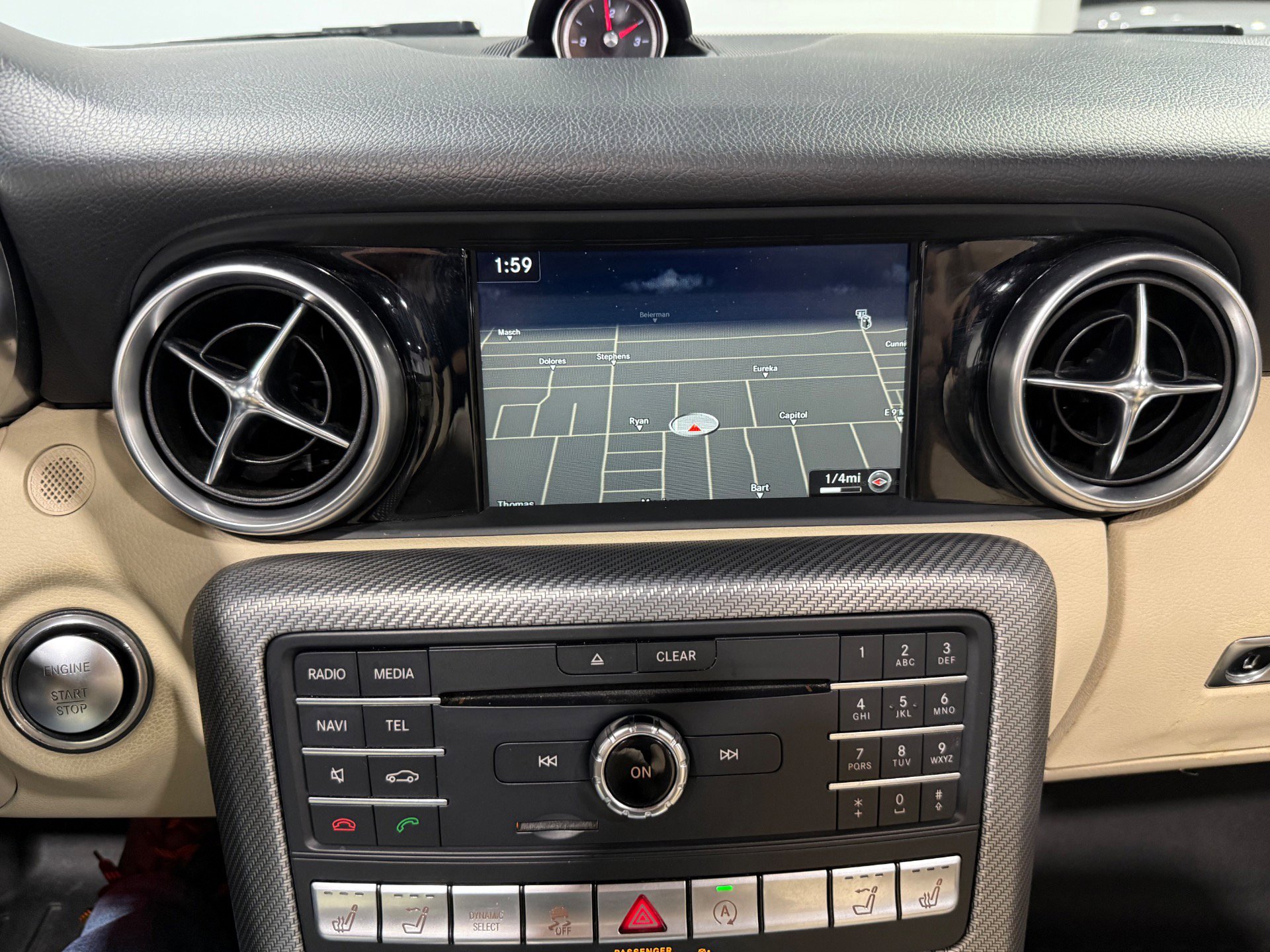 Used 2017 Mercedes-Benz SLC 300 w/ Premium 2 Package image 40