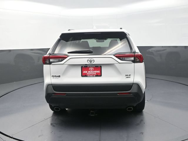 Used 2024 Toyota RAV4 XLE w/ Convenience Package AWD/4WD image 7