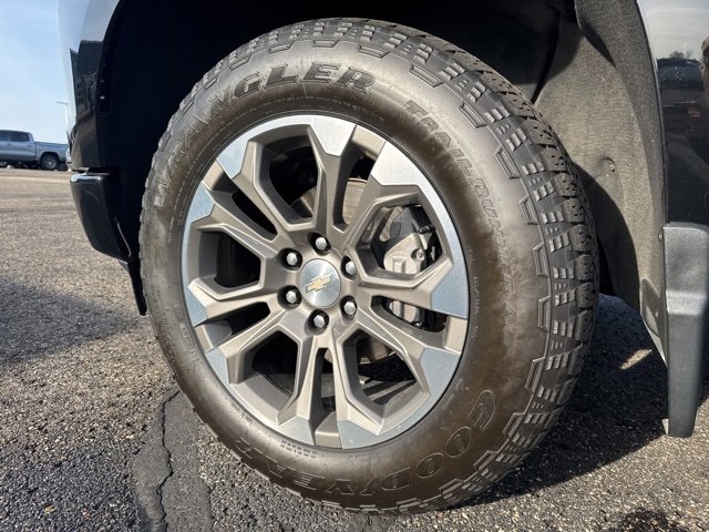 Used 2024 Chevrolet Silverado 1500 High Country w/ Z71 Off-Road Package image 26