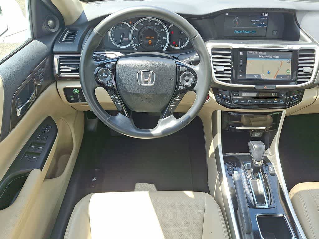 Used 2017 Honda Accord EX-L image 21