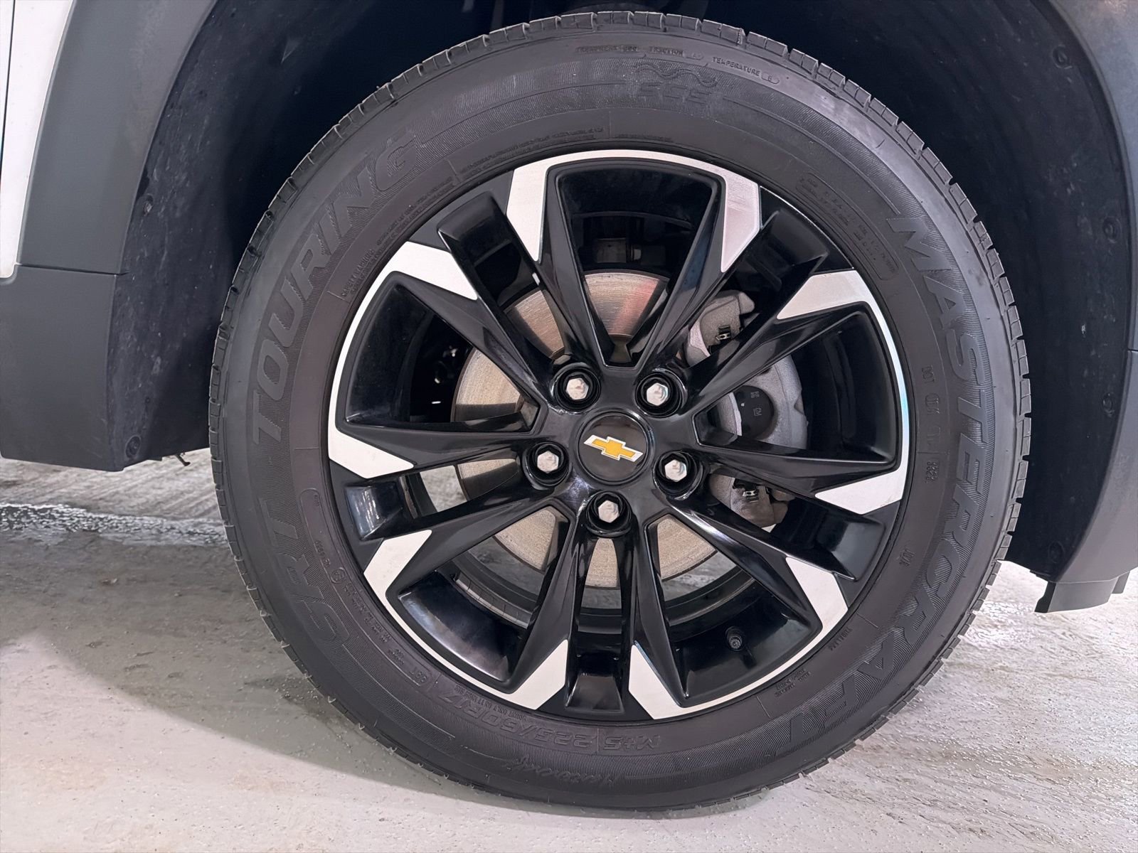 Used 2021 Chevrolet TrailBlazer LT AWD/4WD image 14