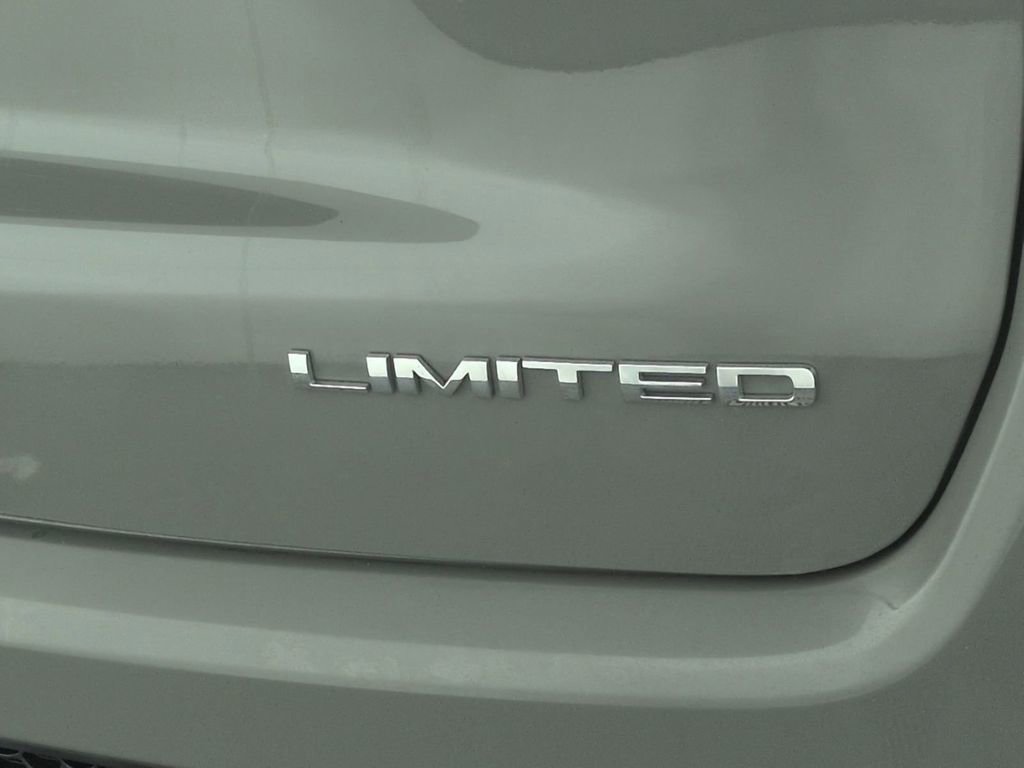 Used 2020 Jeep Compass Limited image 10