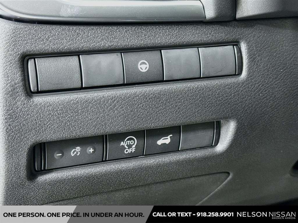 New 2026 Nissan Rogue Dark Armor FWD image 10