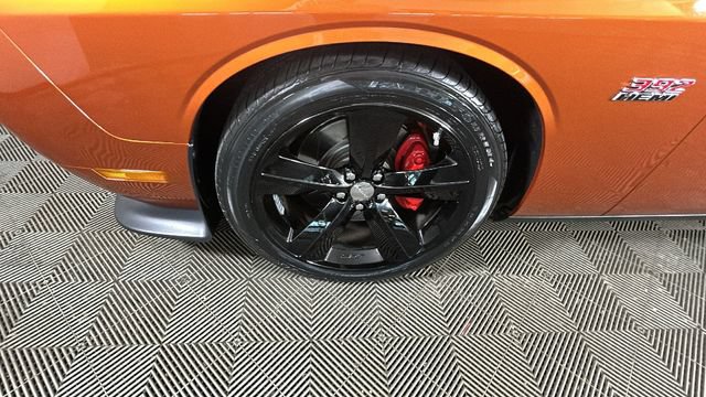 Used 2011 Dodge Challenger SRT8 RWD image 8