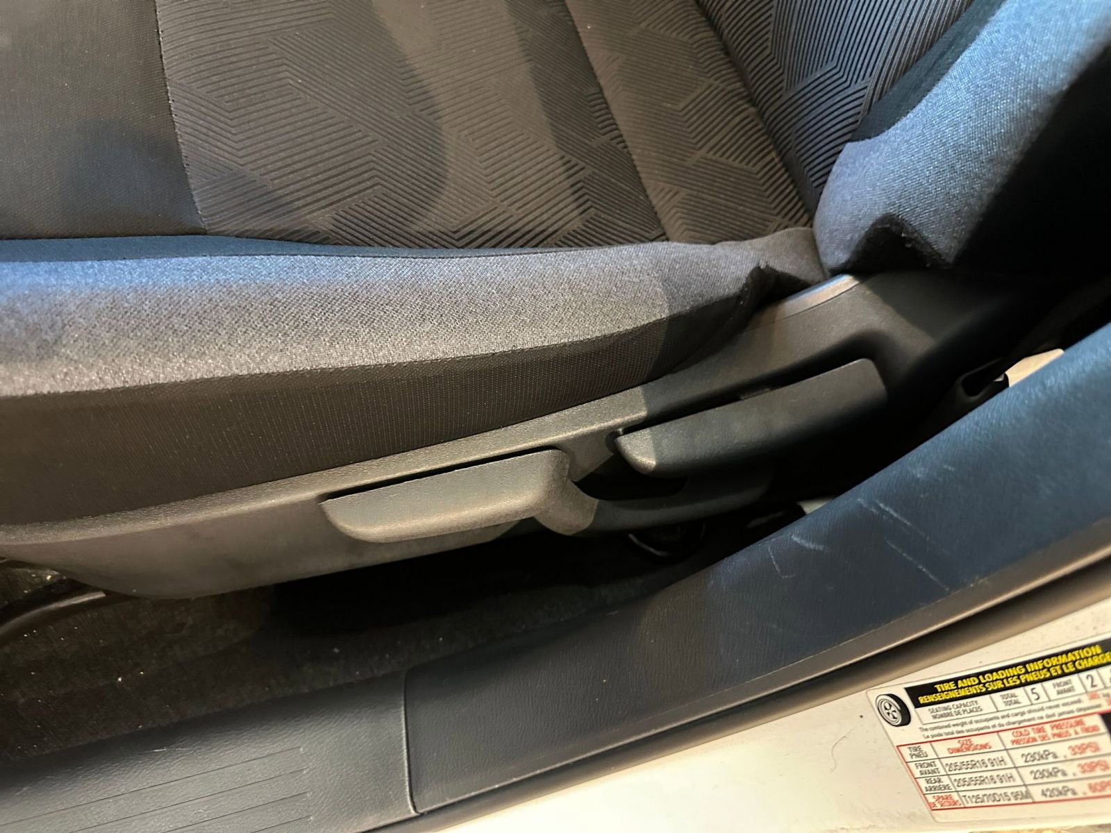 Used 2025 Nissan Versa SV image 22