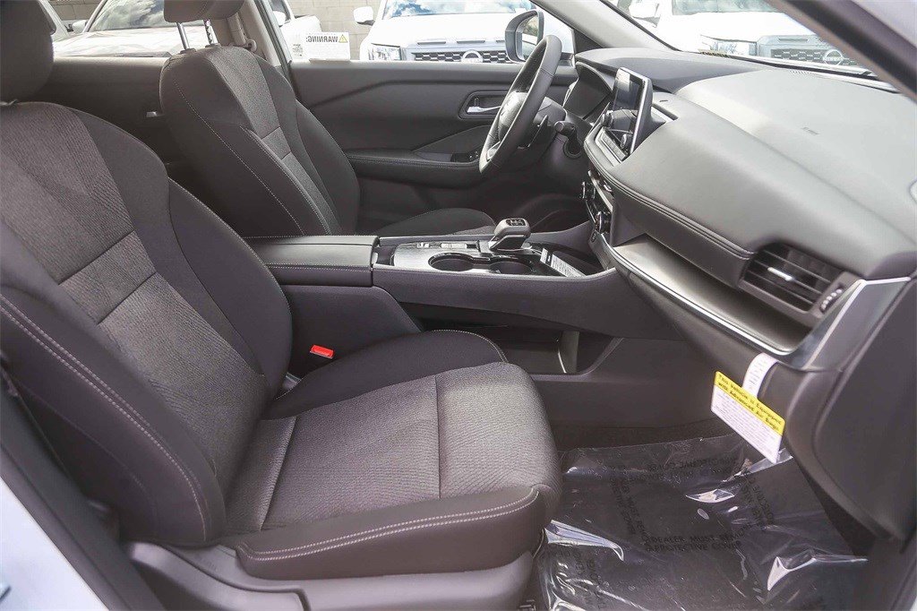 New 2026 Nissan Rogue SV image 17