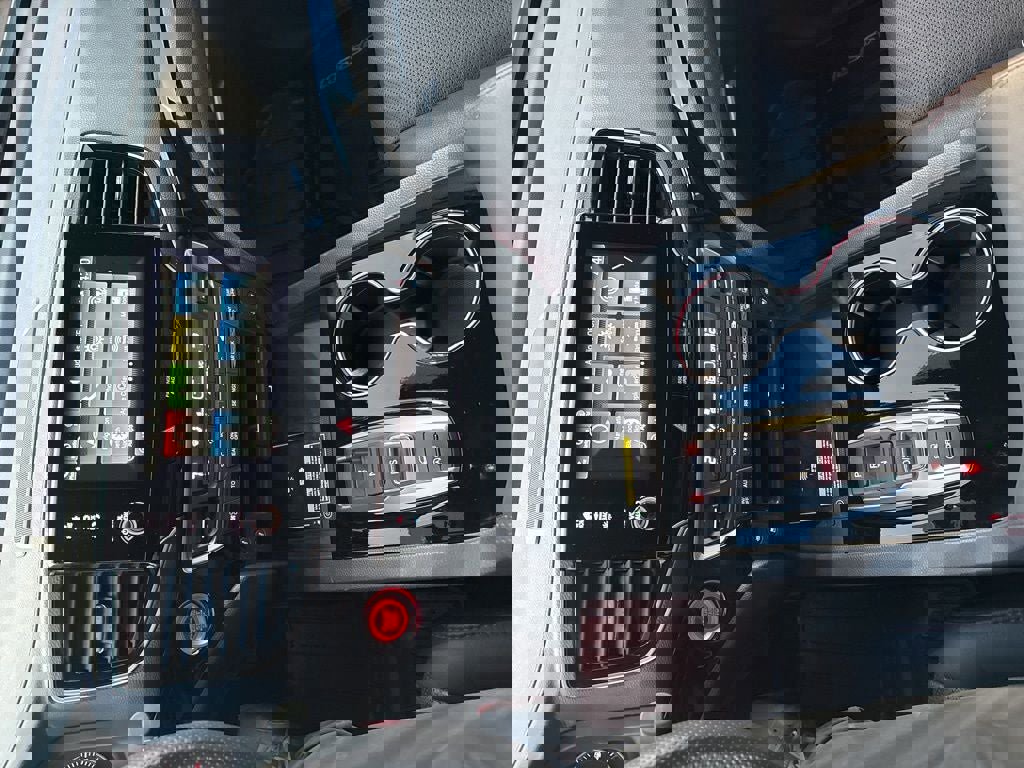 Used 2024 Honda Passport Black Edition image 16