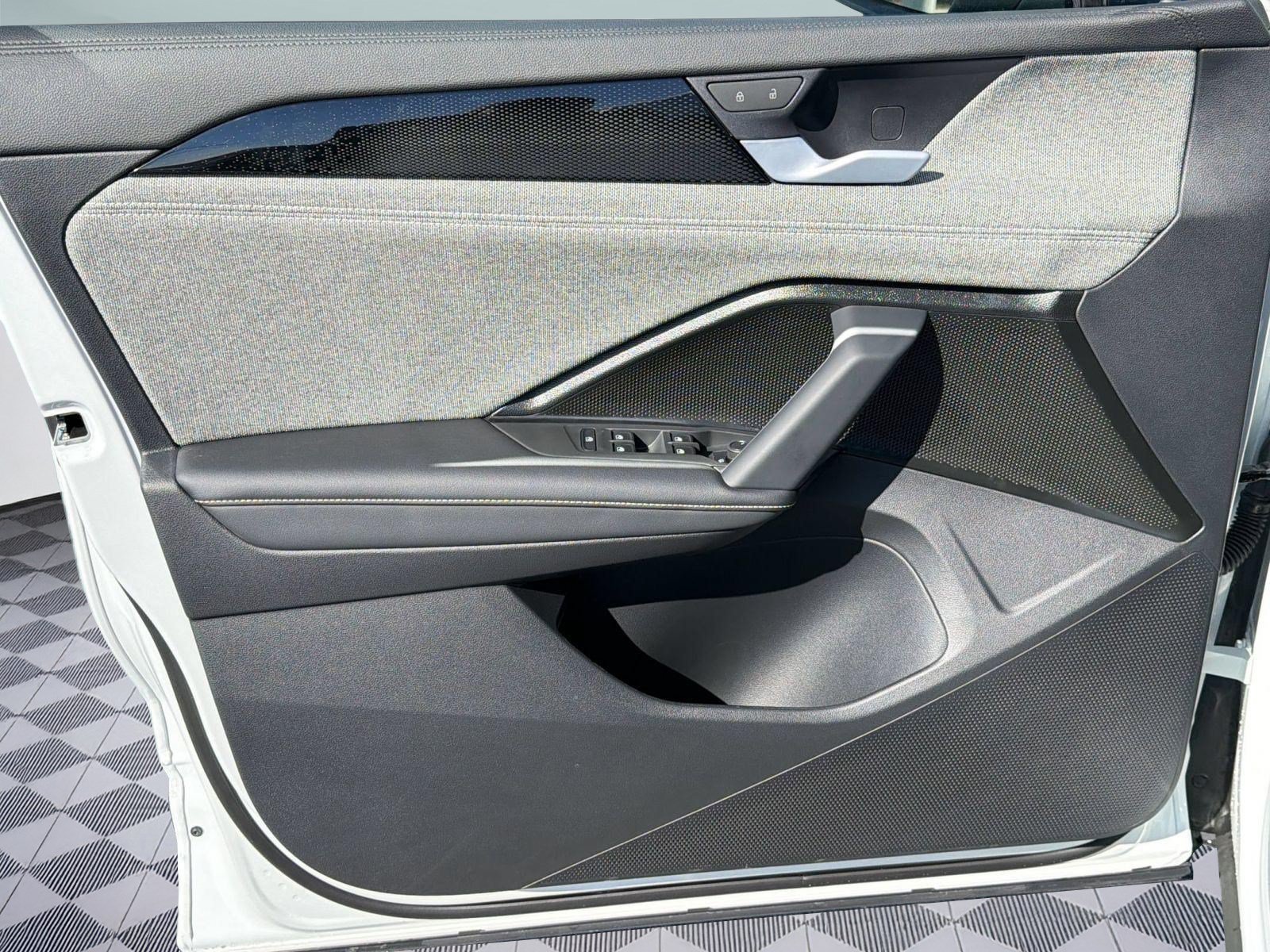 Certified 2026 Volkswagen Tiguan S FWD image 13