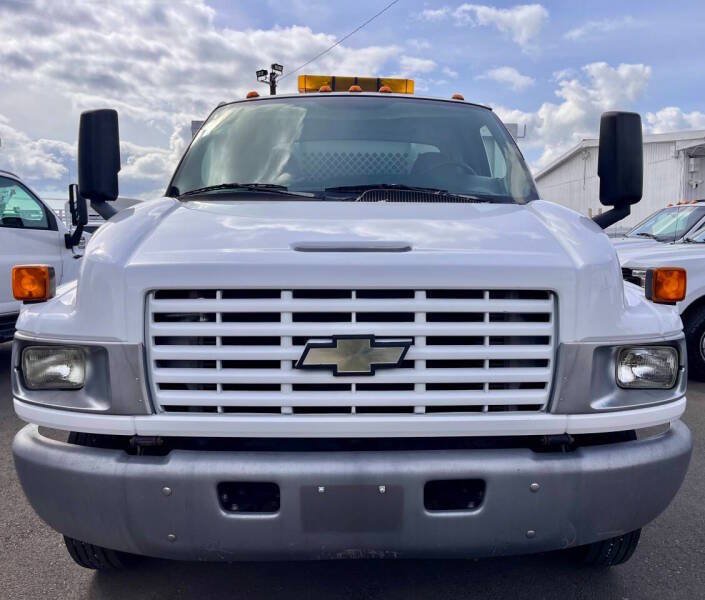 Used 2008 Chevrolet Kodiak C4500 2WD Regular Cab image 9