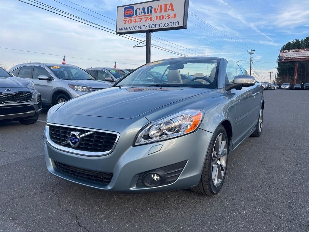 Used 2011 Volvo C70 T5 w/ Convenience Pkg