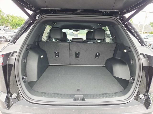 New 2026 Chevrolet Equinox LT w/ Convenience Package II AWD/4WD image 10