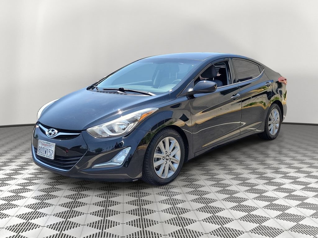 Used 2015 Hyundai Elantra SE w/ Option Group 02 FWD image 3