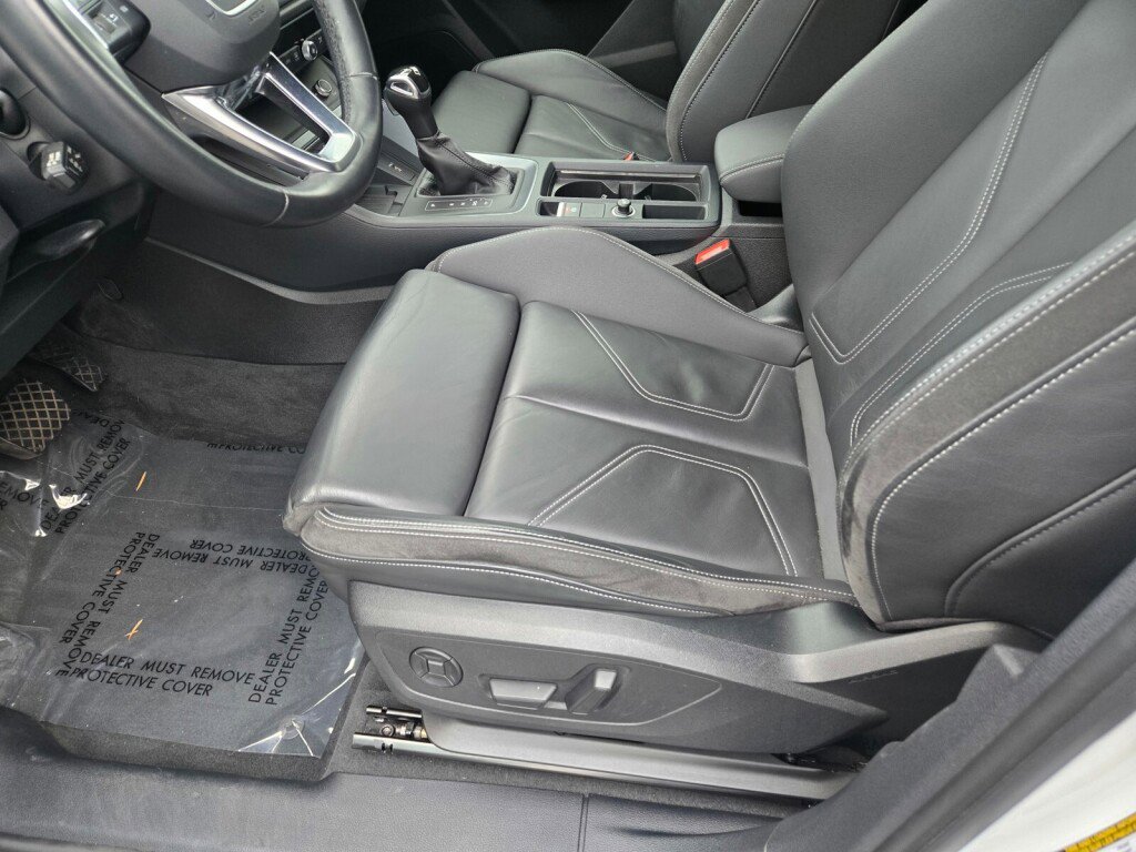 Used 2021 Audi Q3 2.0T Premium Plus w/ Premium Plus Package image 21