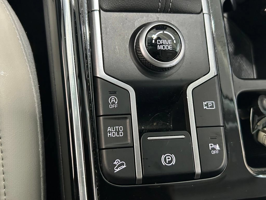 Used 2023 Kia Sorento SX FWD image 29