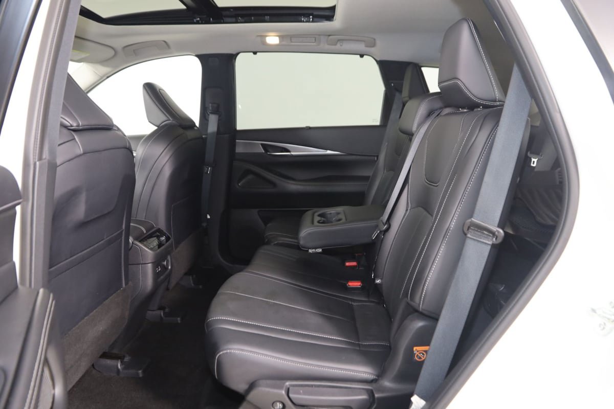 Used 2023 INFINITI QX60 Luxe w/ Cargo Package AWD/4WD image 48