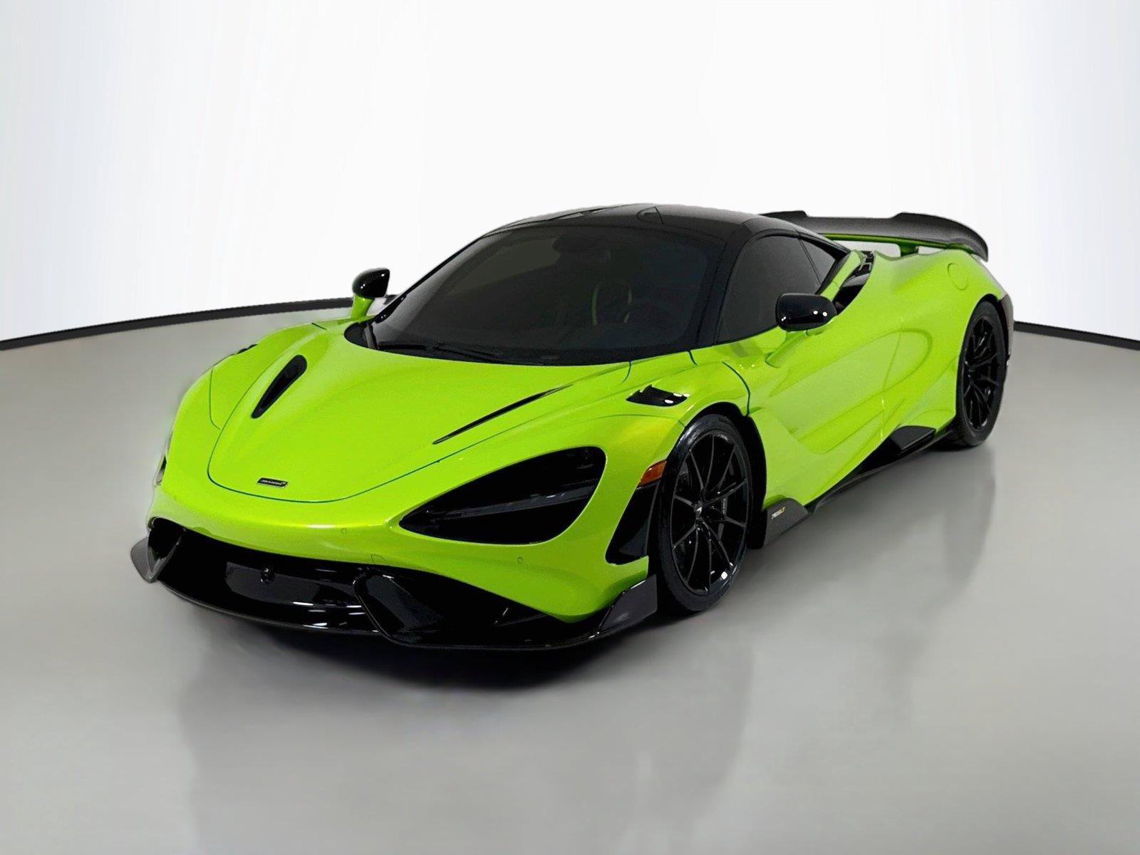 Used 2021 McLaren 765LT RWD image 10