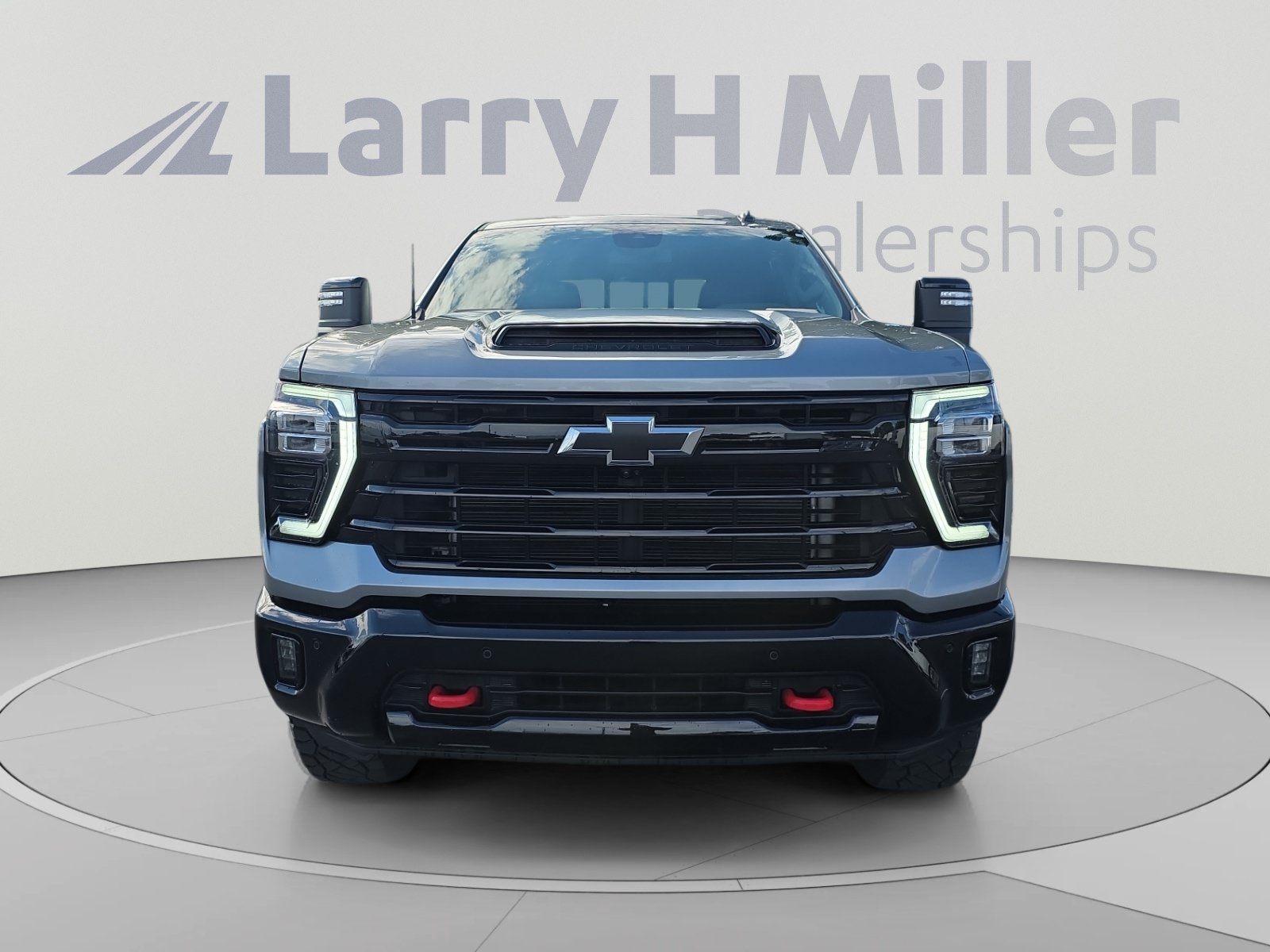 Used 2025 Chevrolet Silverado 2500 LT w/ Trail Boss Package AWD/4WD image 8