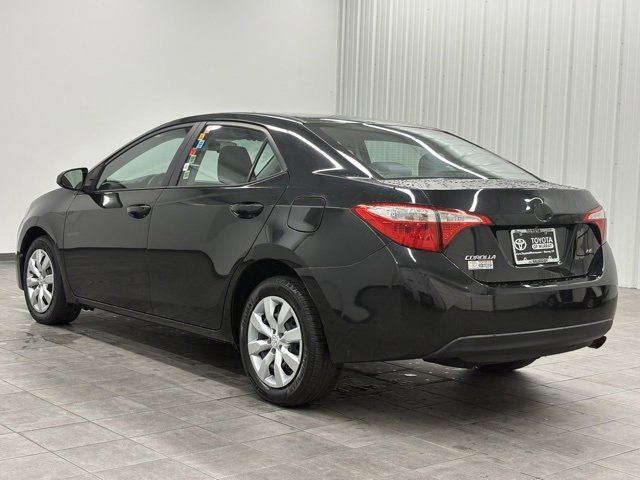 Used 2015 Toyota Corolla LE image 4