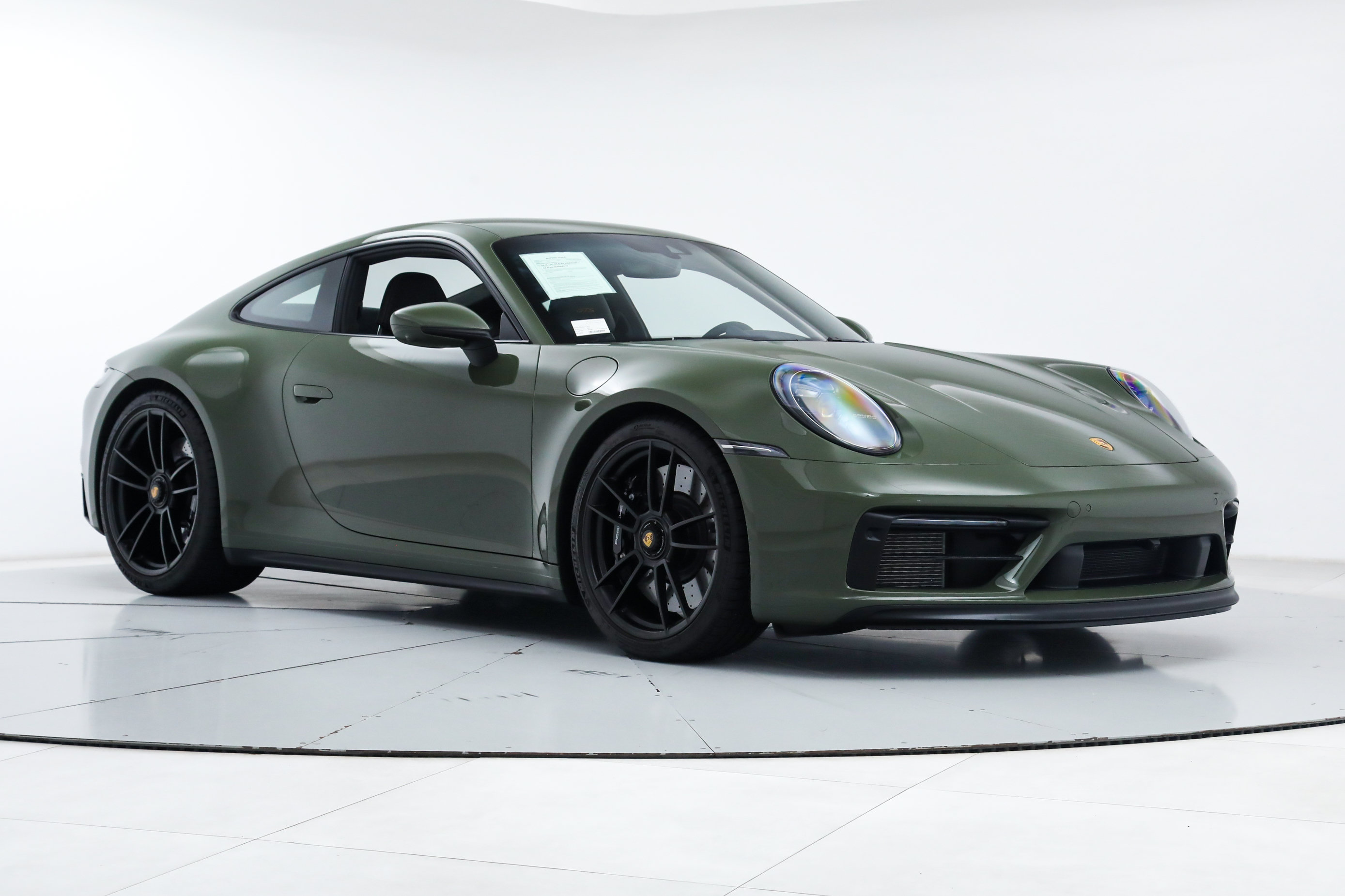 Used 2024 Porsche 911 GTS Coupe image 7