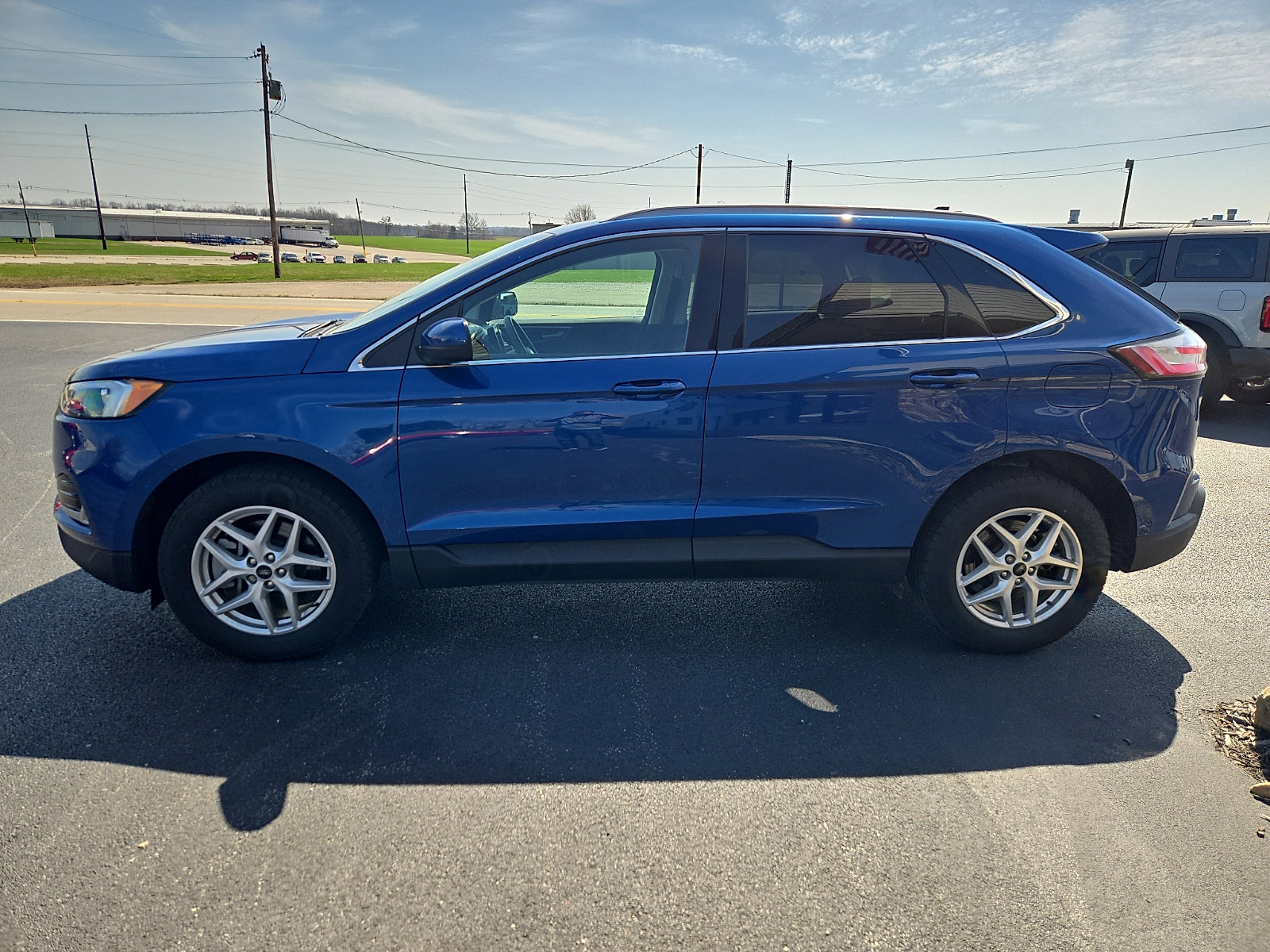 Certified 2024 Ford Edge SEL w/ Convenience Package image 7