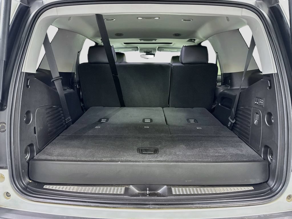 Used 2018 Chevrolet Tahoe LT w/ Luxury Package AWD/4WD image 26