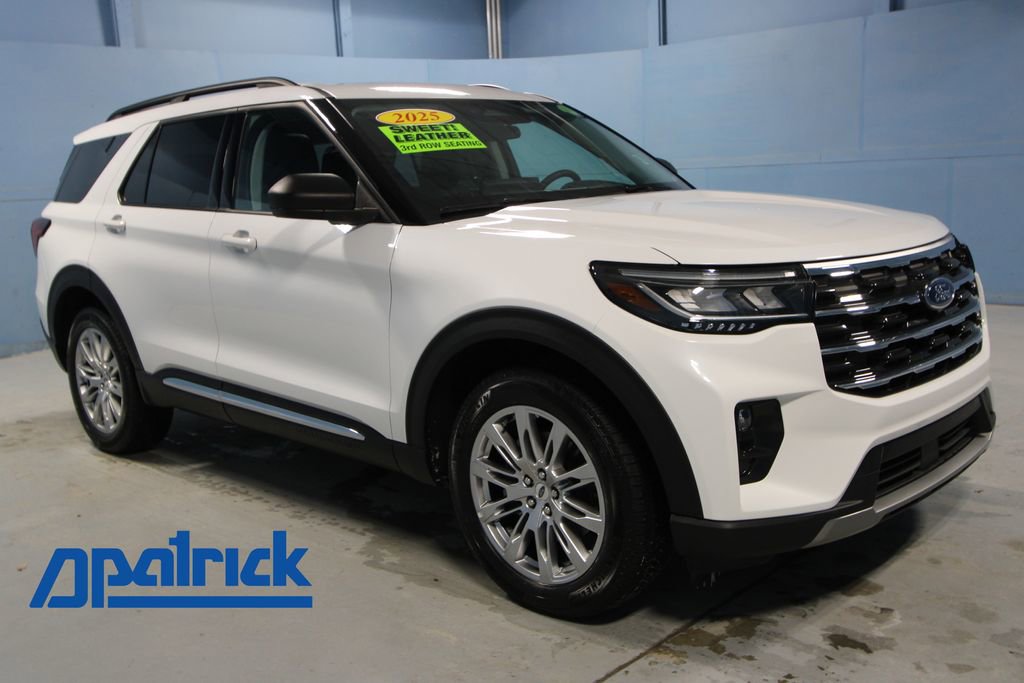 Used 2025 Ford Explorer Active w/ Active Comfort Package