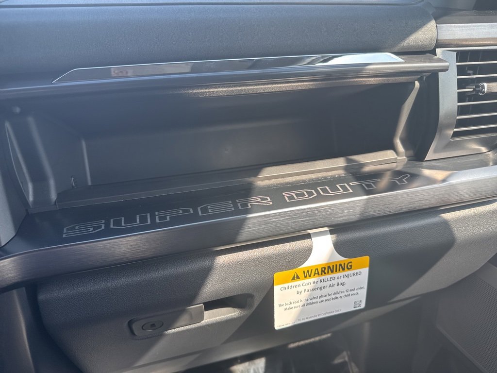 New 2026 Ford F350 Lariat image 30