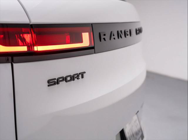 Used 2026 Land Rover Range Rover Sport Dynamic SE AWD/4WD image 30