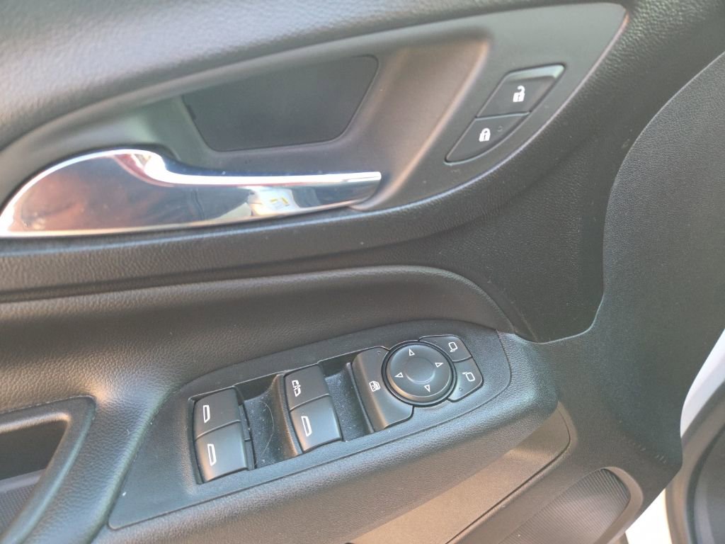 Certified 2020 Chevrolet Equinox LT image 23