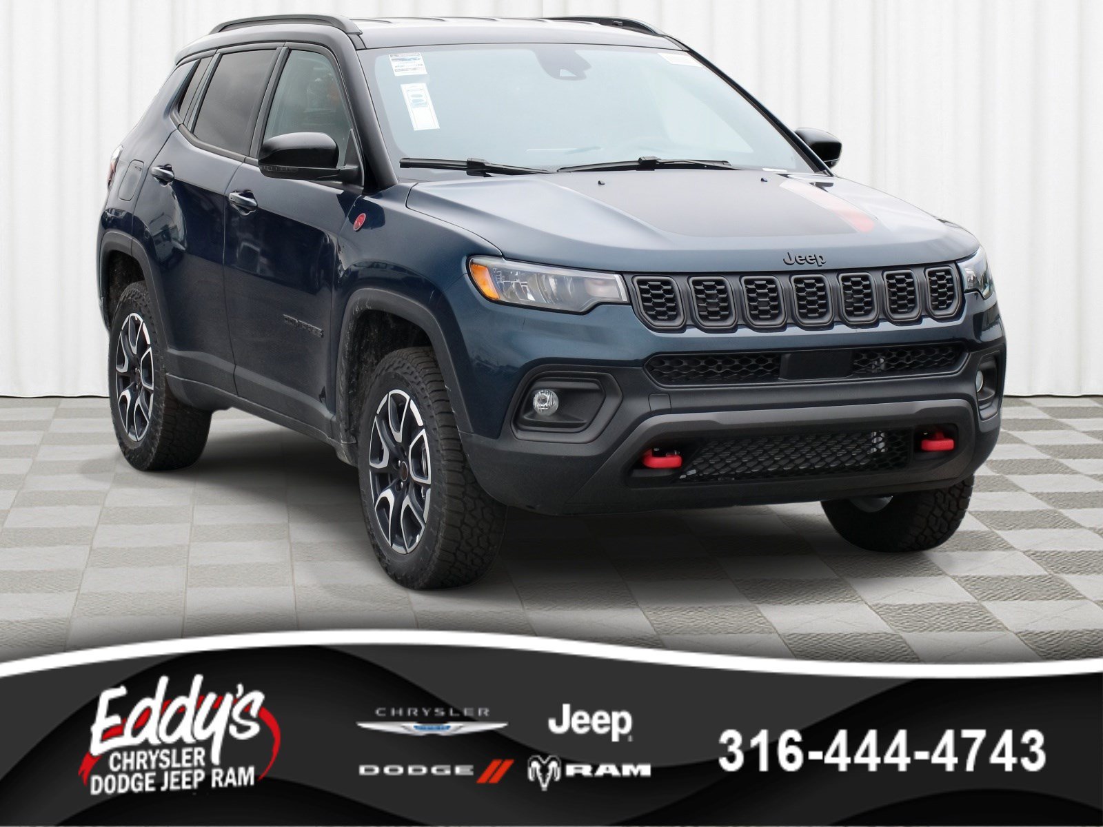 New 2026 Jeep Compass Trailhawk AWD/4WD image 1