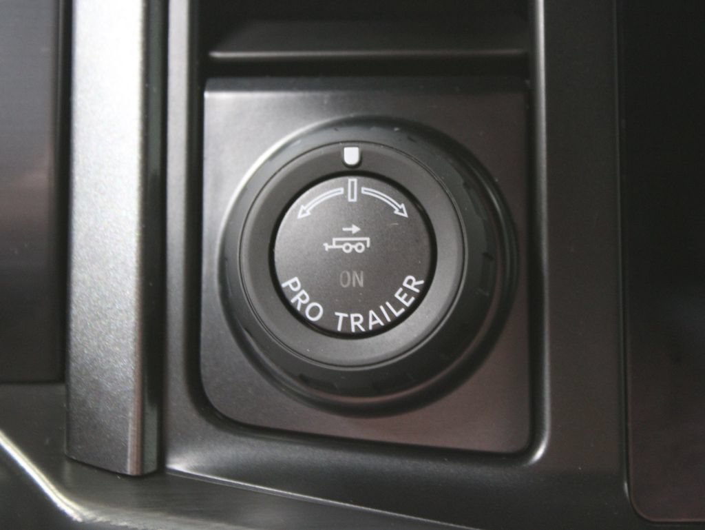 Used 2023 Ford F150 Lariat w/ Equipment Group 502A High AWD/4WD image 60