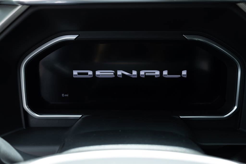 New 2026 GMC Sierra 2500 Denali w/ Technology Package AWD/4WD image 19