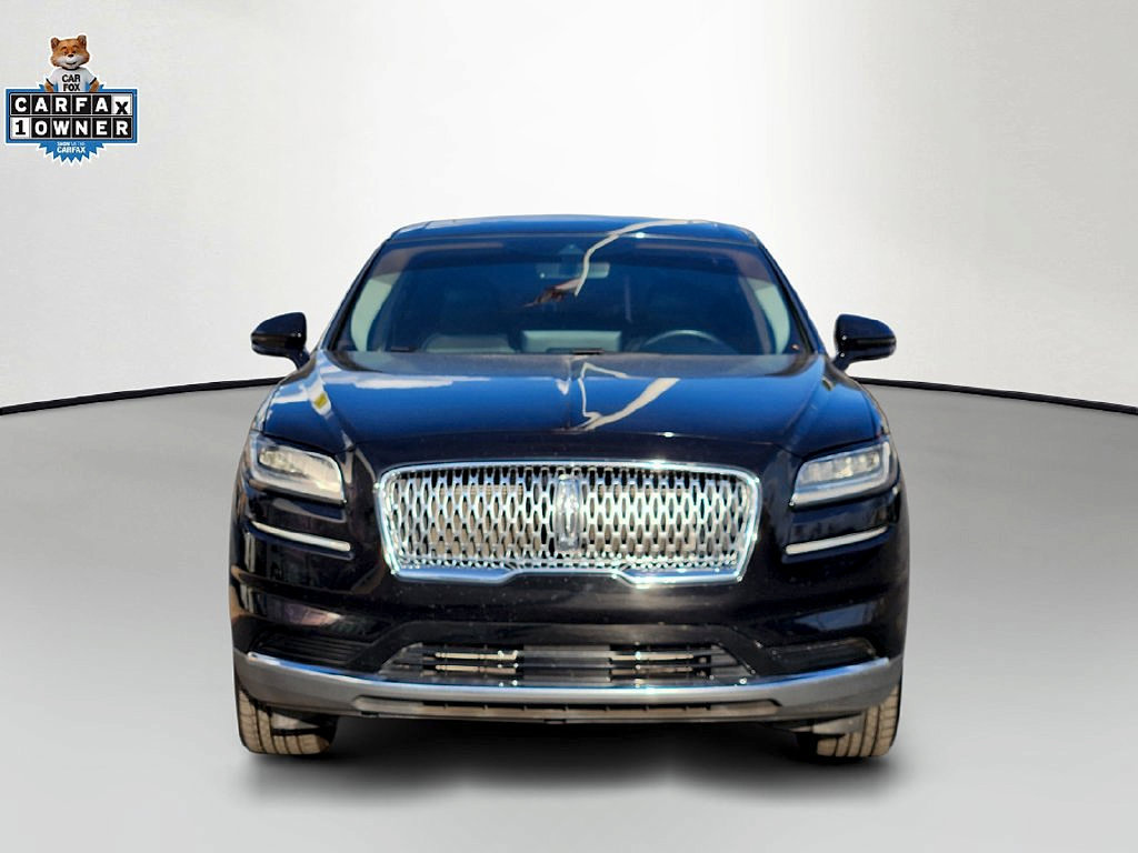 Used 2023 Lincoln Nautilus Reserve AWD/4WD image 2