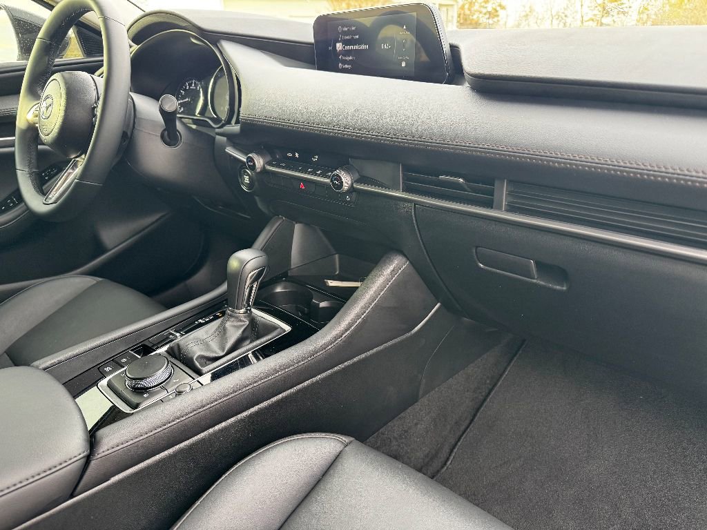 Certified 2025 MAZDA MAZDA3 s image 12