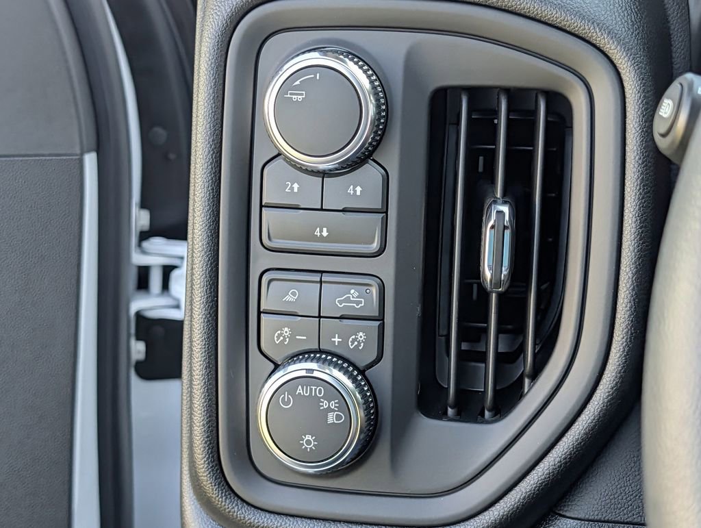 New 2026 GMC Sierra 2500 Pro image 21