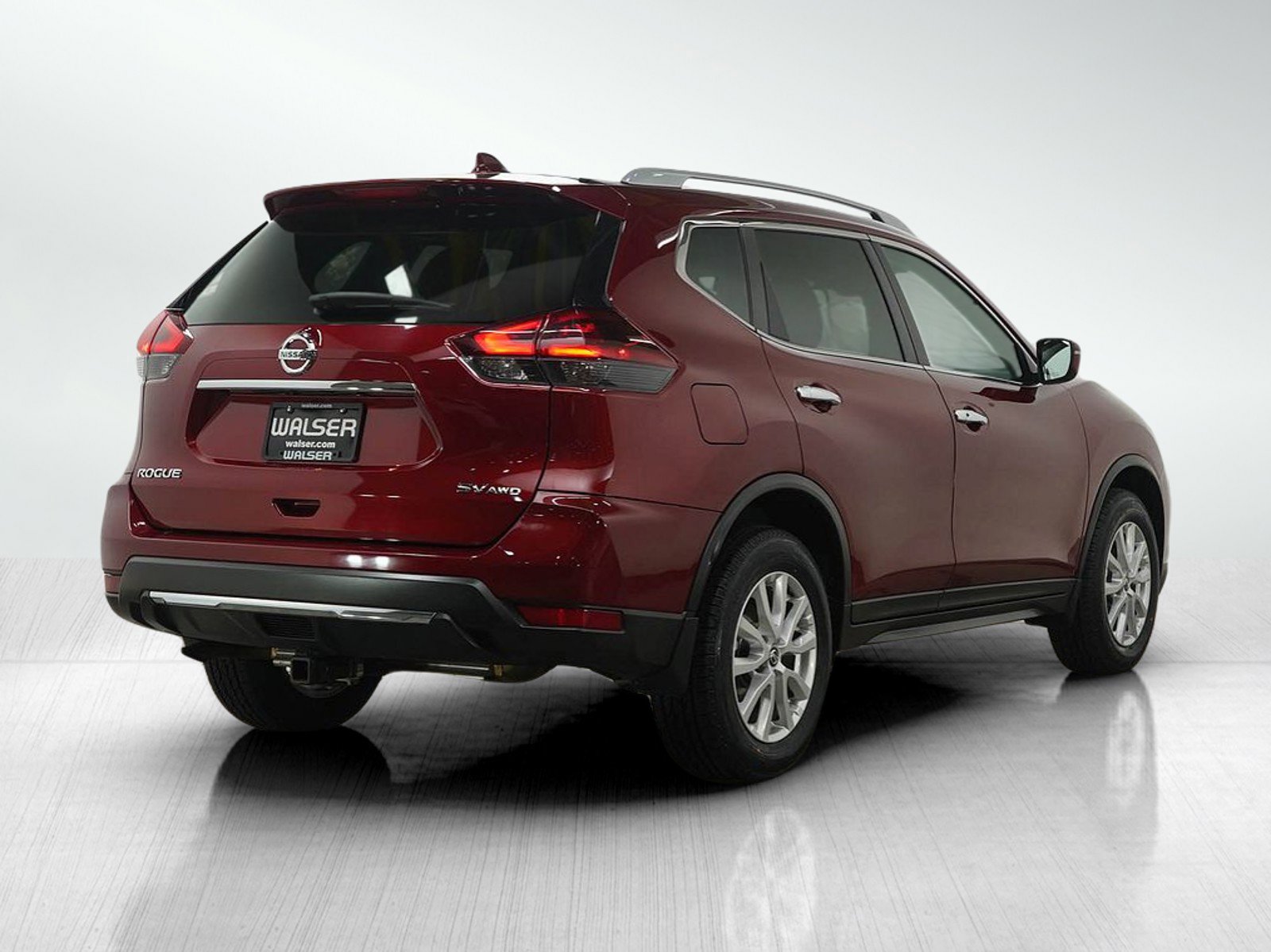 Used 2020 Nissan Rogue SV image 5