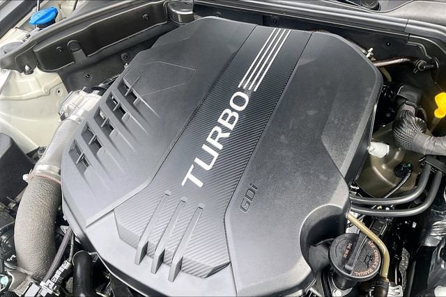 Certified 2025 Genesis G70 3.3T Advanced RWD image 31