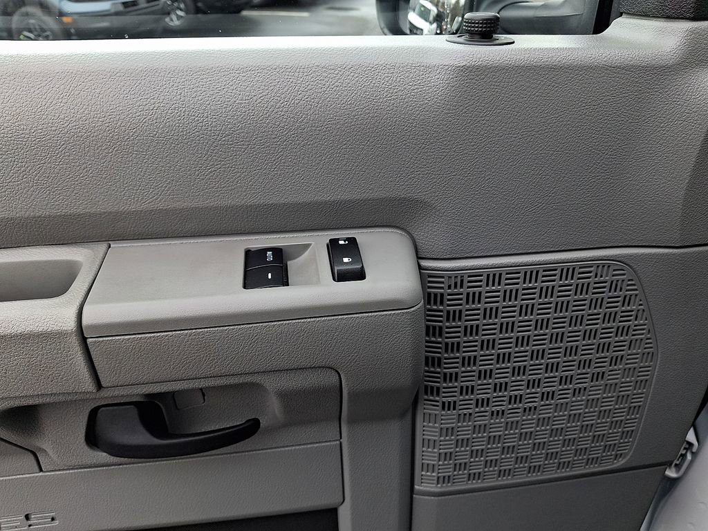 Used 2026 Ford E-350 and Econoline 350 Super Duty w/ Power Equipment Group image 12