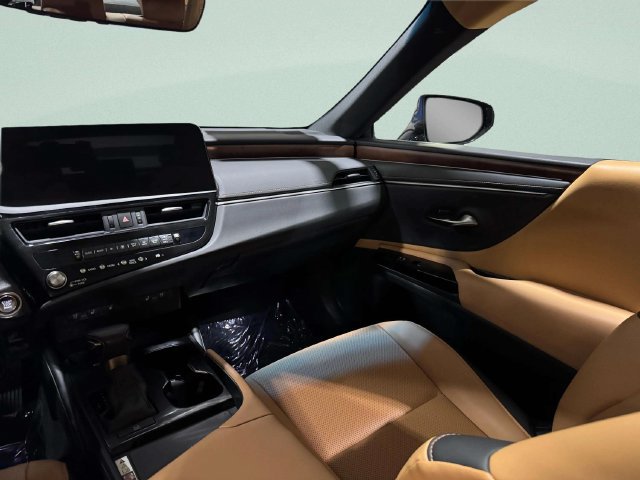 New 2024 Lexus ES 350 w/ Premium Package FWD image 13